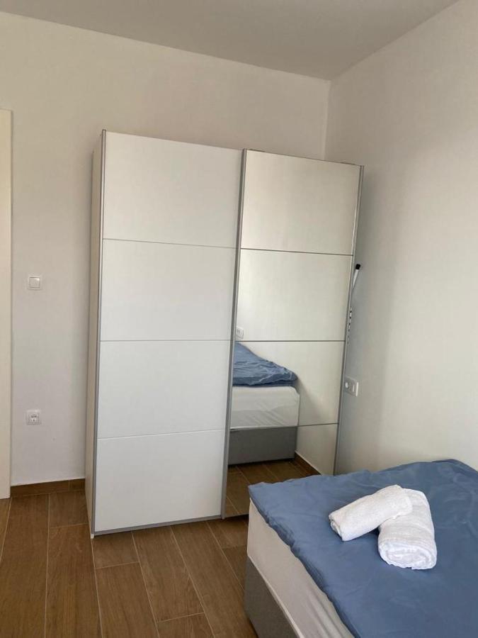 Adria-Appartment-Island-Vir #Sea #Beach #Wifi #Privateparking #Netflix Eksteriør billede