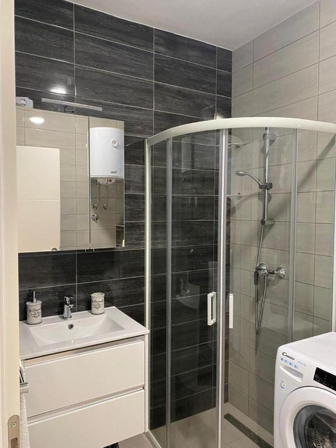 Adria-Appartment-Island-Vir #Sea #Beach #Wifi #Privateparking #Netflix Eksteriør billede